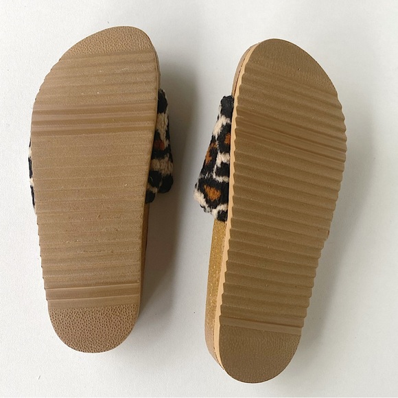 NIB CUSHIONAIRE Lonie Women's 10 Cozy Leopard Corkbead Sandals Slip-On Slides - Picture 3 of 4